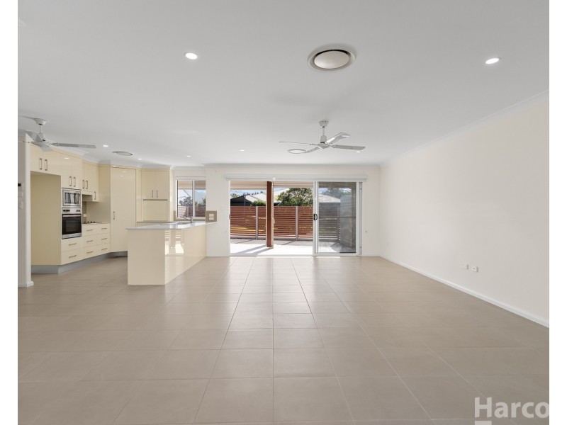 24 Grenadines Way, Bonny Hills NSW 2445