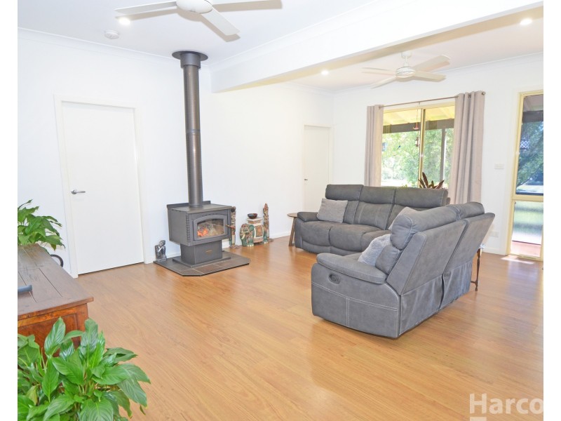 6 Coolamon Road, Lake Innes NSW 2446