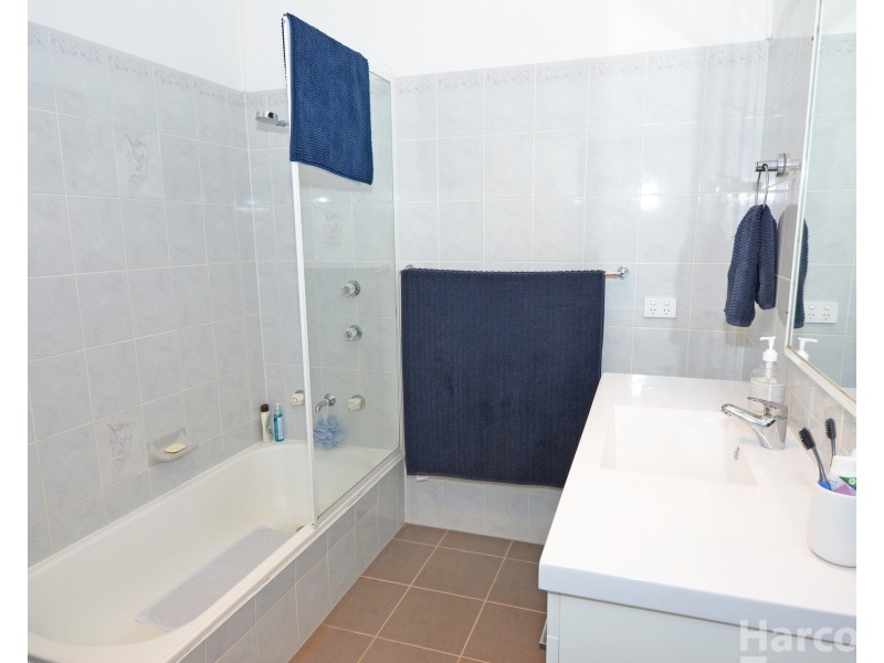 6 Coolamon Road, Lake Innes NSW 2446