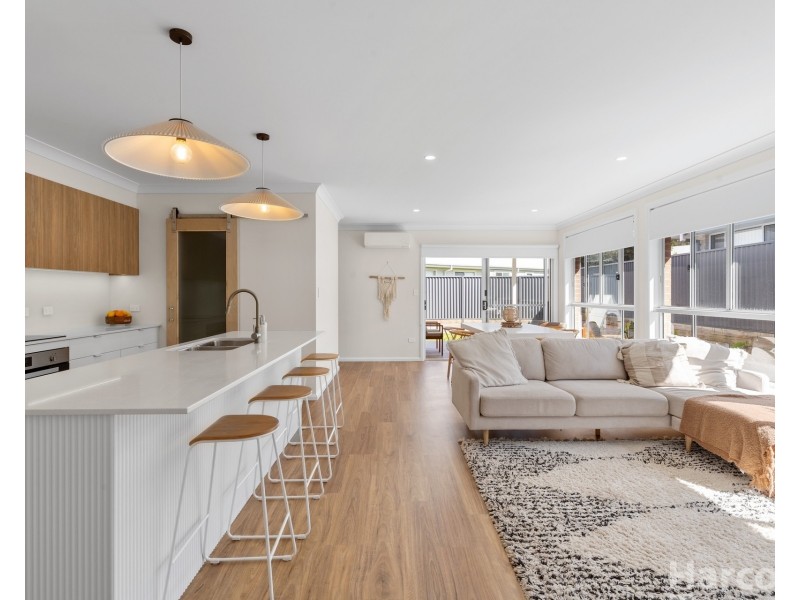 10 Mare Avenue, Thrumster NSW 2444