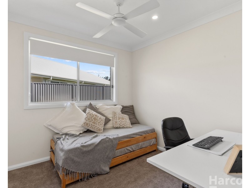 10 Mare Avenue, Thrumster NSW 2444