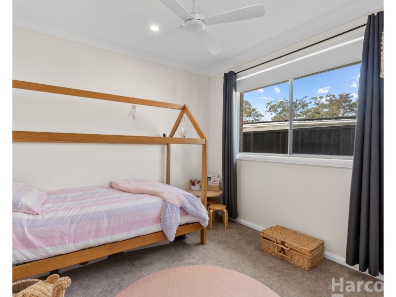 10 Mare Avenue, Thrumster NSW 2444