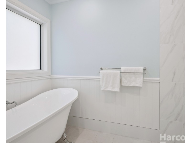 9 Banksia Avenue, Bonny Hills NSW 2445