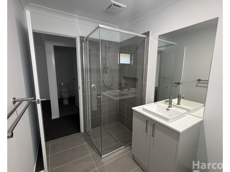6 Wildwood Way, Thrumster NSW 2444