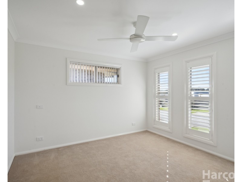 33 Salmean Circuit, Port Macquarie NSW 2444