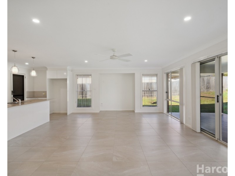 33 Salmean Circuit, Port Macquarie NSW 2444