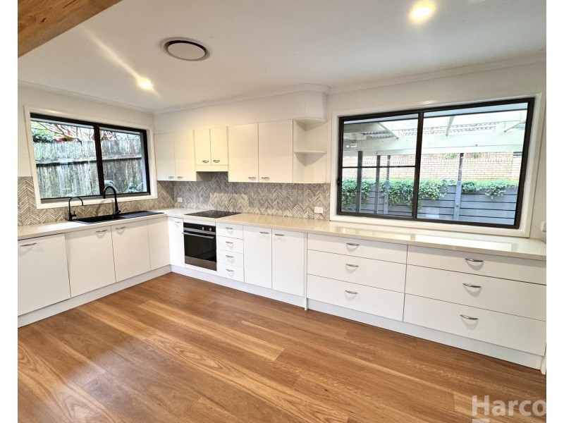 16 Durok Place, Port Macquarie NSW 2444