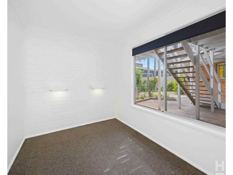 2/1713 Ocean Drive, Lake Cathie NSW 2445