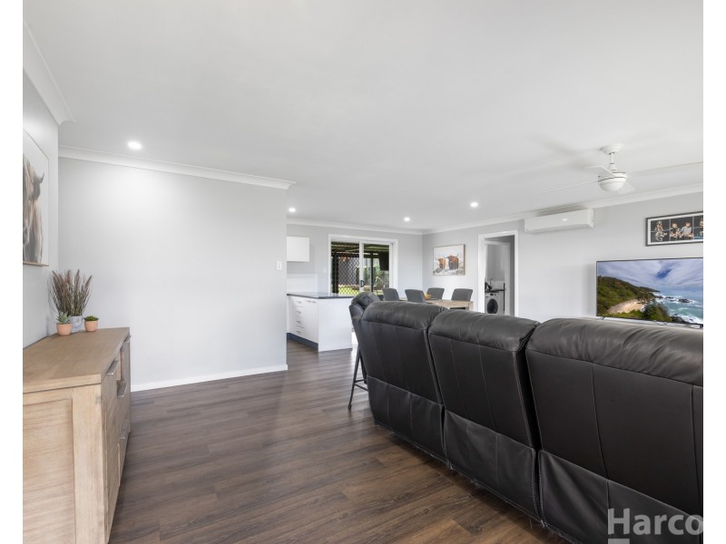 24 Wayfield Way, Port Macquarie NSW 2444