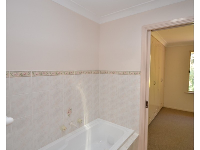 2/24 Bold Street, Laurieton NSW 2443