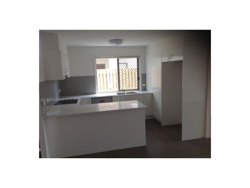 22/1 La Savina Drive, Coombabah QLD 4216