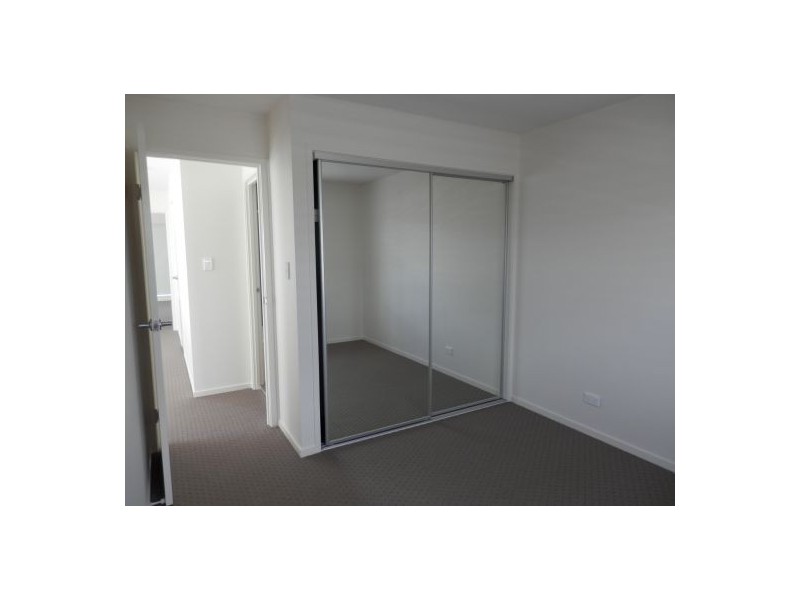 22/1 La Savina Drive, Coombabah QLD 4216