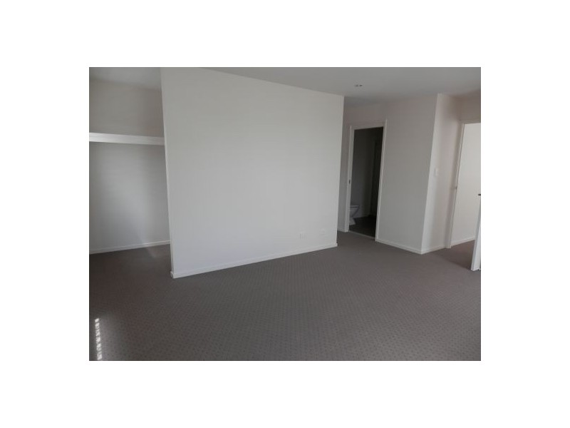 22/1 La Savina Drive, Coombabah QLD 4216