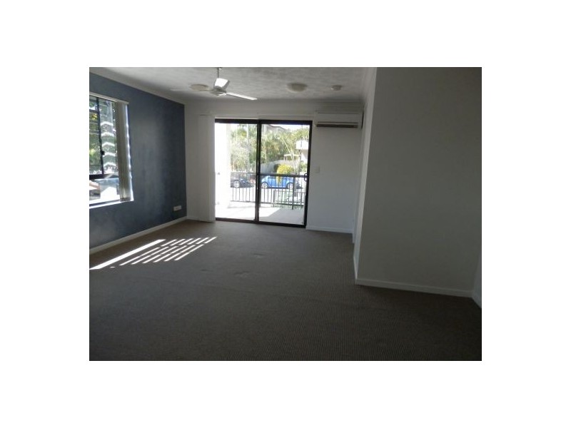 8/15-17 Lloyd Street, Southport QLD 4215