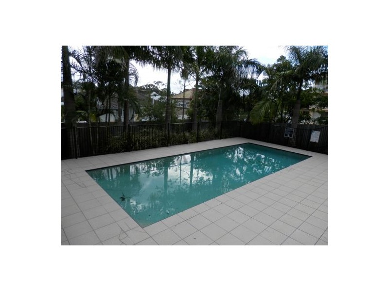 8/15-17 Lloyd Street, Southport QLD 4215