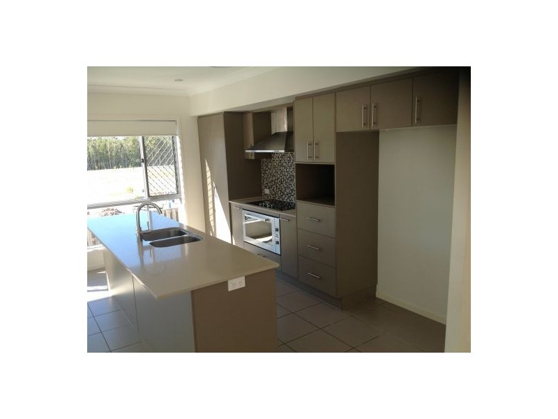 22 Bottletree Court, Coomera QLD 4209