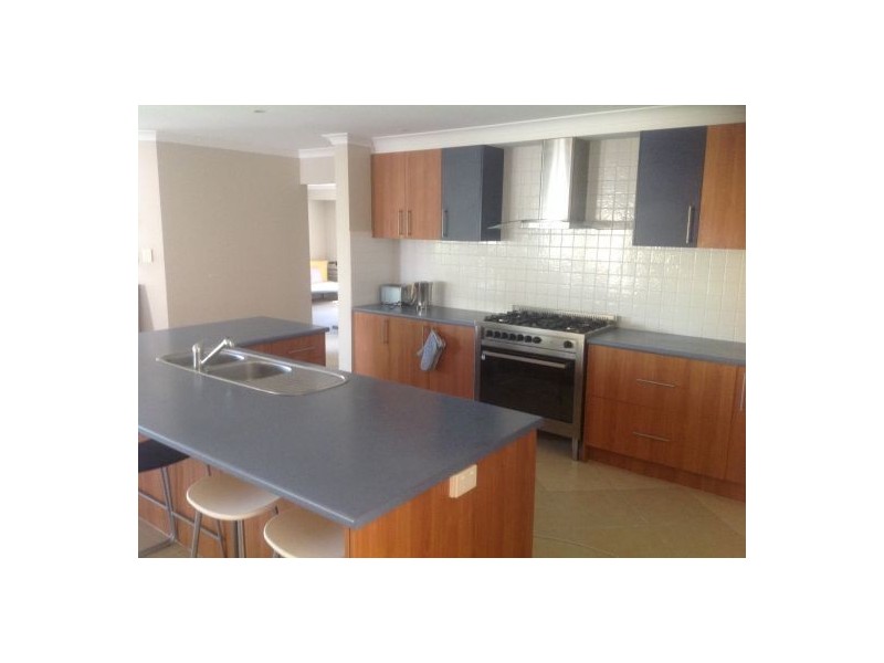 16 Ragamuffin Drive West, Coomera Waters QLD 4209