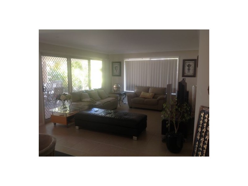 16 Ragamuffin Drive West, Coomera Waters QLD 4209