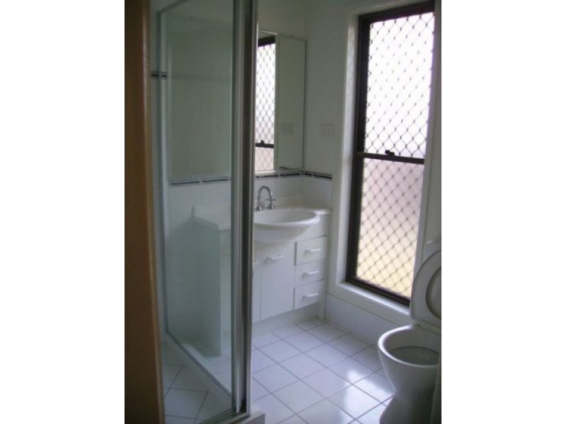 40 Summit Drive, Springfield Lakes QLD 4300