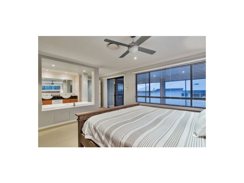 4 Drumbeat Place, Coomera Waters QLD 4209