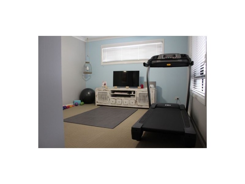 4 Drumbeat Place, Coomera Waters QLD 4209