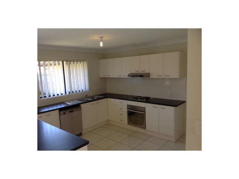 23 Bedivere Drive, Ormeau QLD 4208