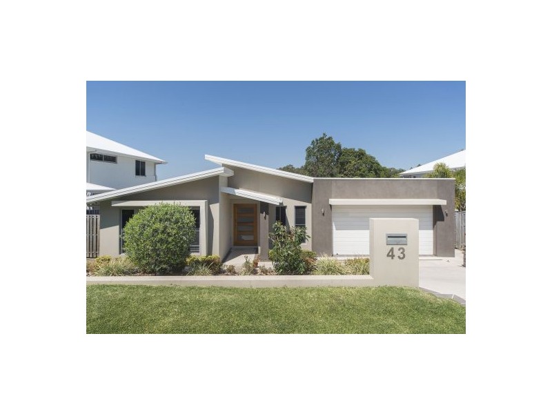 43 Village High Crescent, Coomera Waters QLD 4209