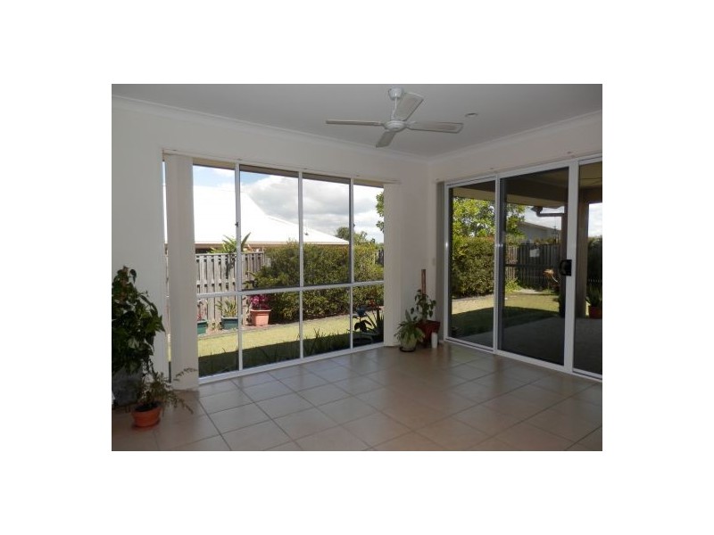 10 First Light Court, Coomera Waters QLD 4209