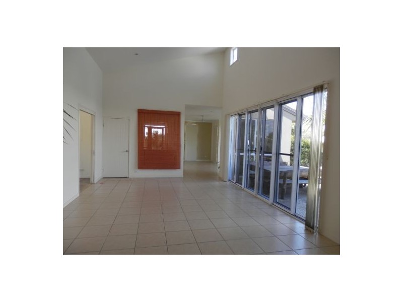 10 First Light Court, Coomera Waters QLD 4209