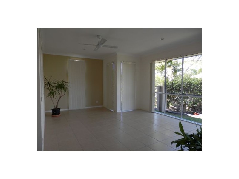 10 First Light Court, Coomera Waters QLD 4209