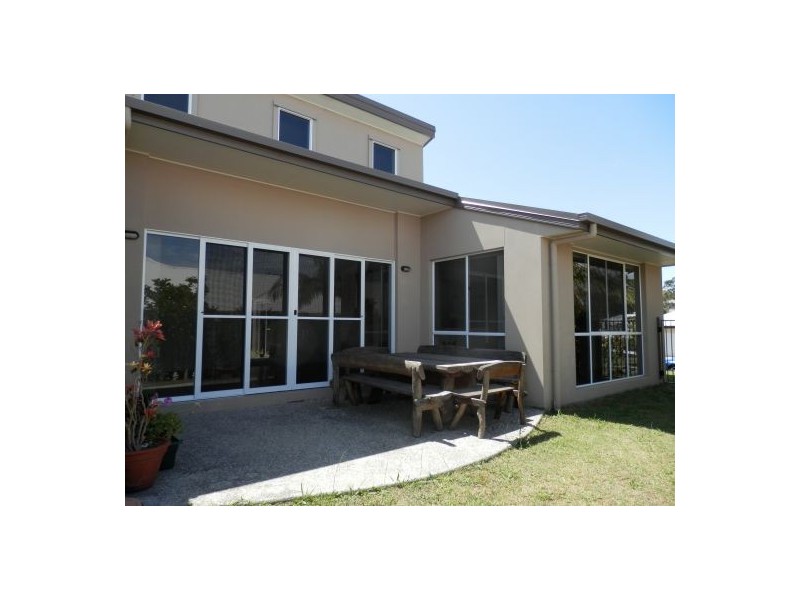 10 First Light Court, Coomera Waters QLD 4209