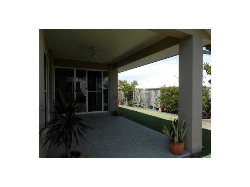 10 First Light Court, Coomera Waters QLD 4209