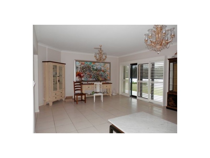 23 Brittany Drive, Oxenford QLD 4210