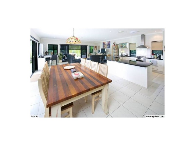 23 Brittany Drive, Oxenford QLD 4210