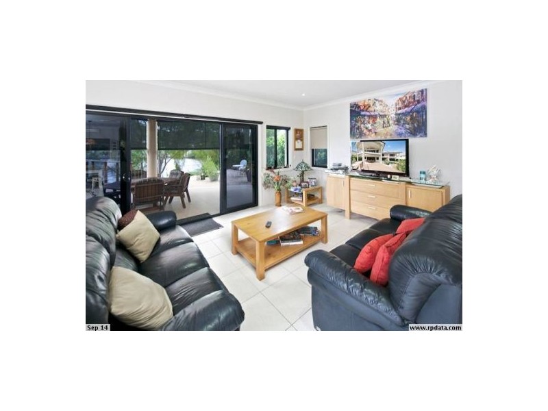 23 Brittany Drive, Oxenford QLD 4210