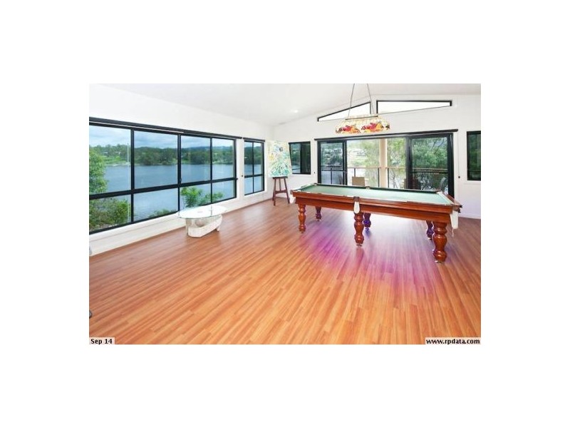 23 Brittany Drive, Oxenford QLD 4210