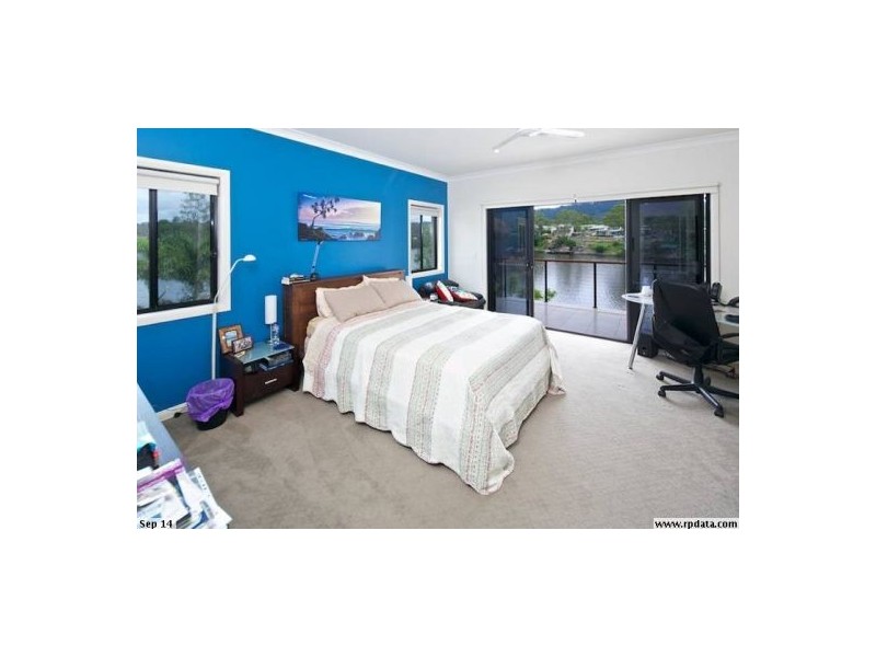 23 Brittany Drive, Oxenford QLD 4210