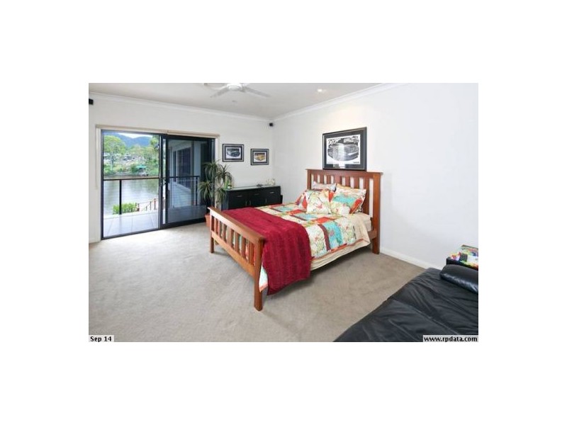 23 Brittany Drive, Oxenford QLD 4210