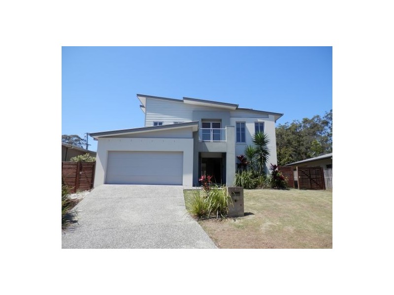 4 Picnic Creek Drive, Coomera QLD 4209