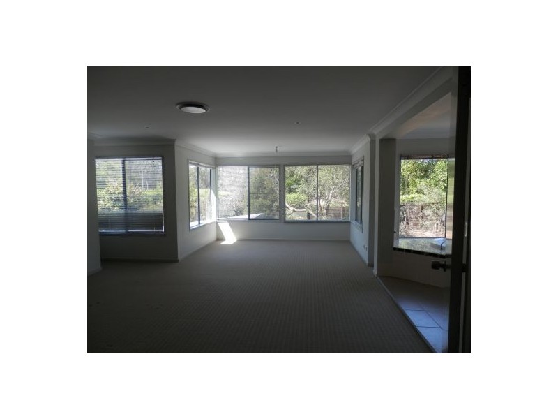 4 Picnic Creek Drive, Coomera QLD 4209