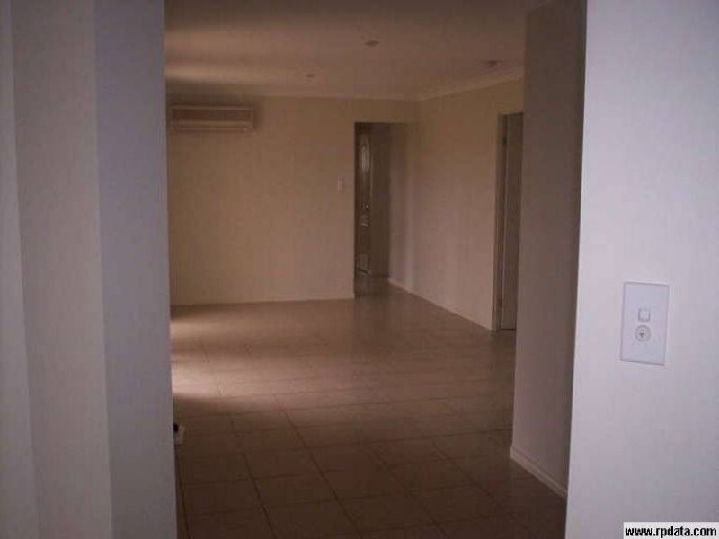 43 Bedivere Drive, Ormeau QLD 4208