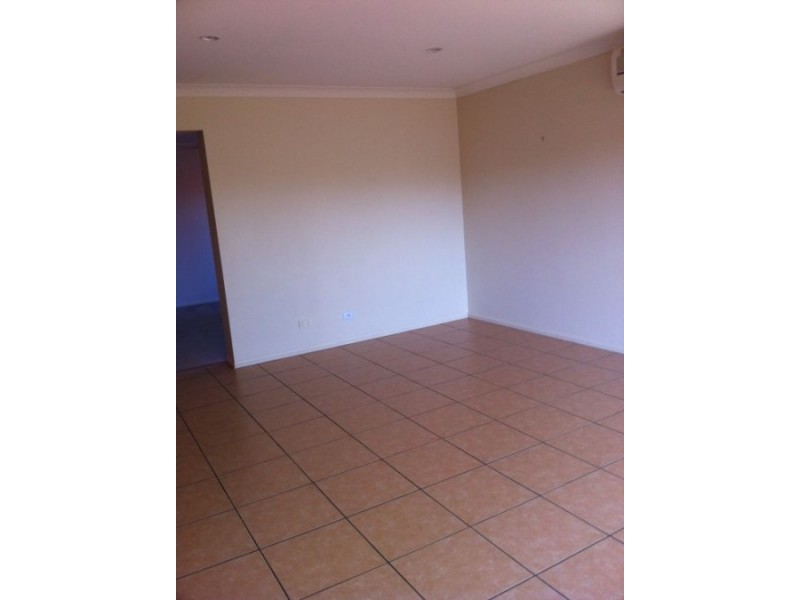 10 Billinghurst Crescent, Upper Coomera QLD 4209