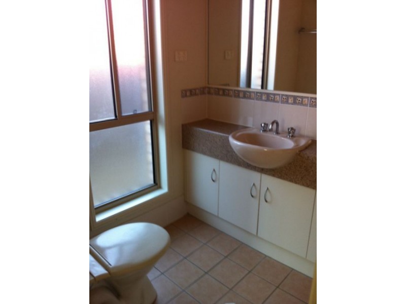 10 Billinghurst Crescent, Upper Coomera QLD 4209