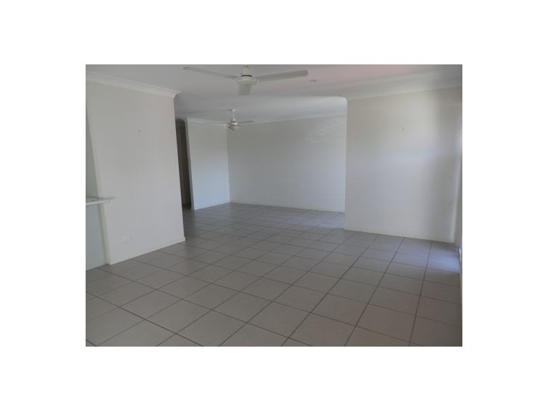 2/1 Ridgemont Street, Upper Coomera QLD 4209