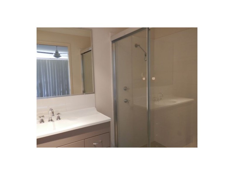 2/1 Ridgemont Street, Upper Coomera QLD 4209