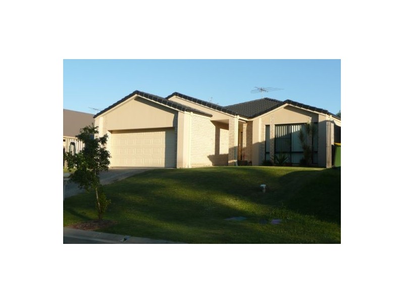 19 Matthews Crescent, Pimpama QLD 4209