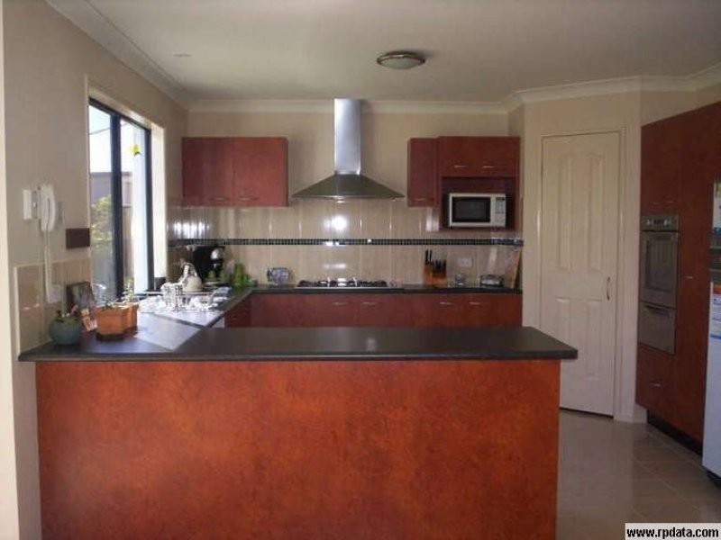 4 Anitra Lane, Coomera Waters QLD 4209