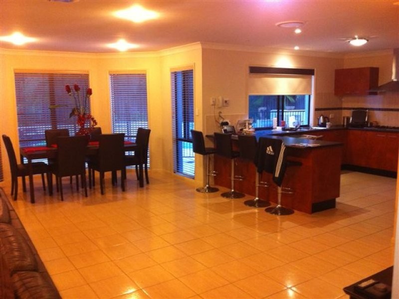 4 Anitra Lane, Coomera Waters QLD 4209