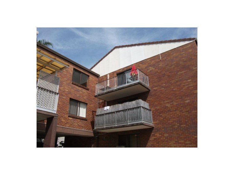 7/12-14 Baker Avenue, Labrador QLD 4215