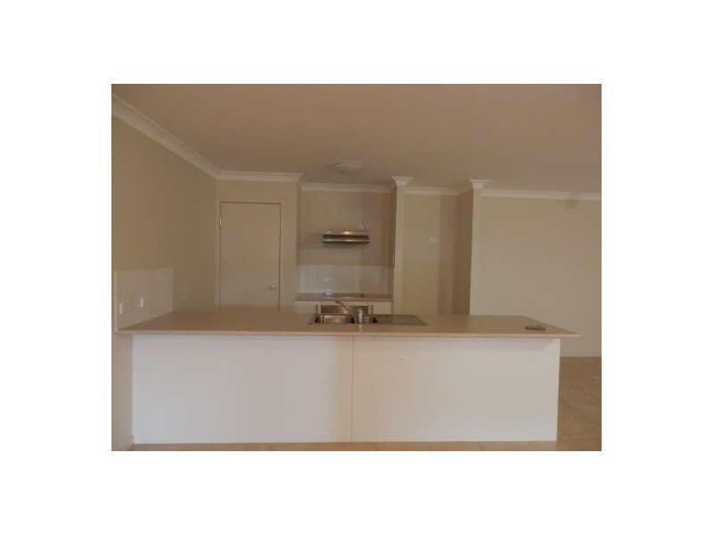 1/9 Murray Circuit, Upper Coomera QLD 4209